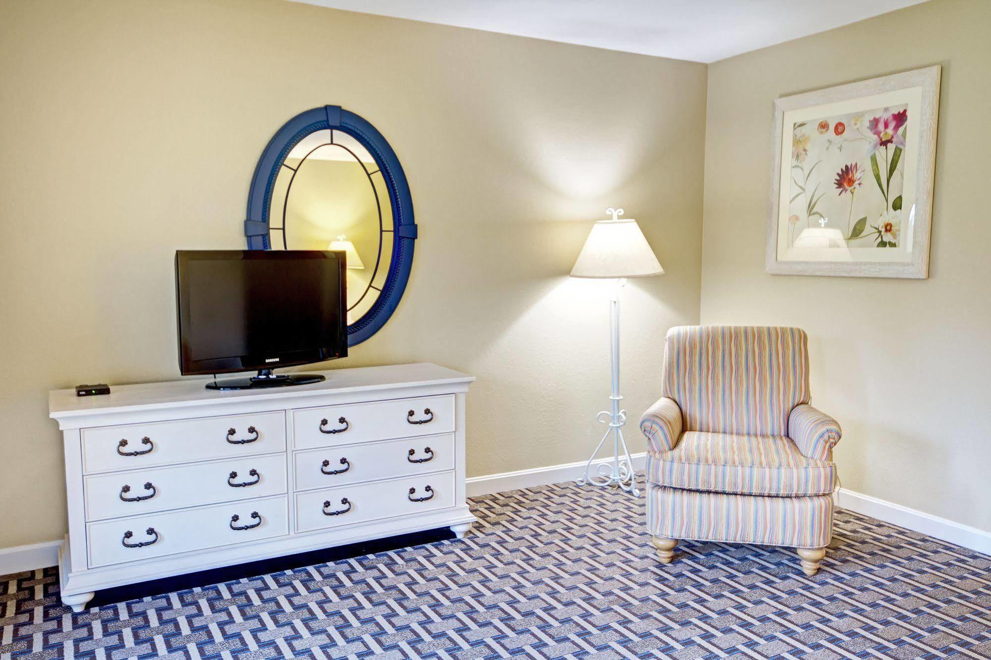 Club Wyndham Newport Overlook